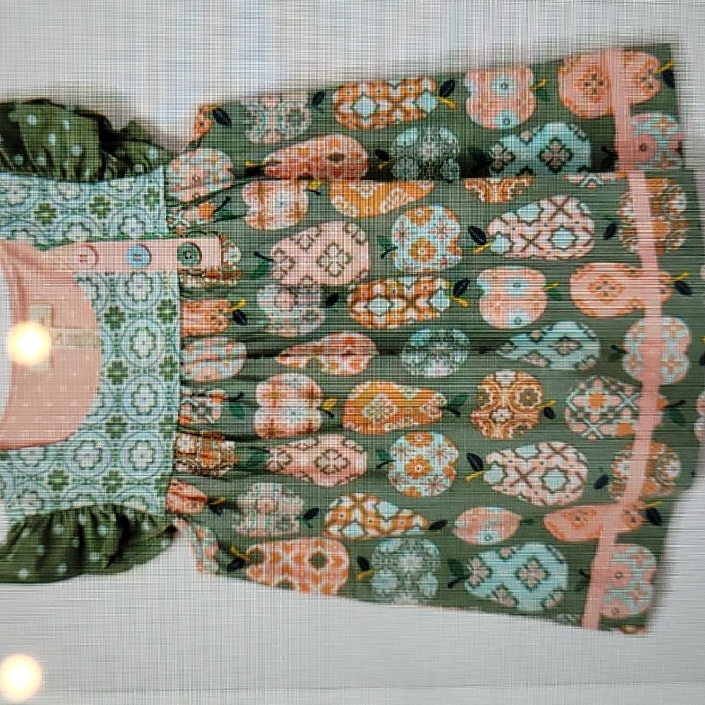 NIB Matilda Jane Apple Print Top